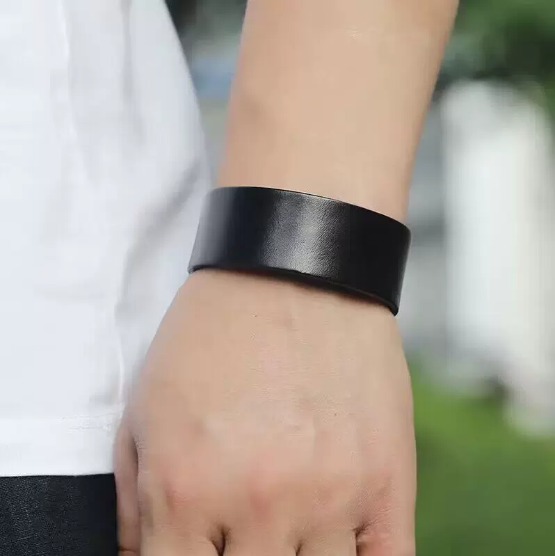 跨境热卖欧美复古男士饰简约光板可调节针扣牛皮手链配饰情趣配饰