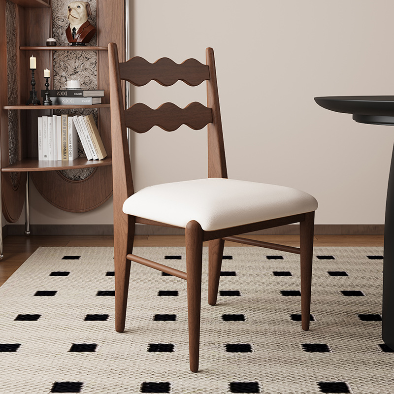 Silla de comedor de madera maciza retro francesa, hogar, restaurante medieval, silla trasera de tela de algodón y lino, mesa y silla de comedor de cuero de microfibra para hotel
