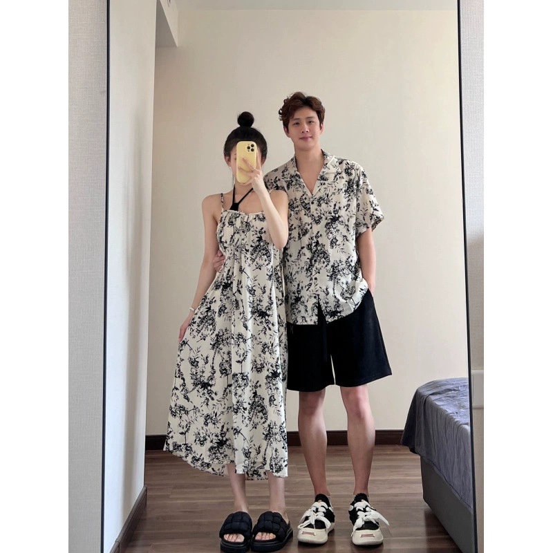 2023 Летняя мужская рубашка с короткими рукавами и чернильным принтом для пар, женское платье с юбкой-слингом, праздничная пляжная одежда