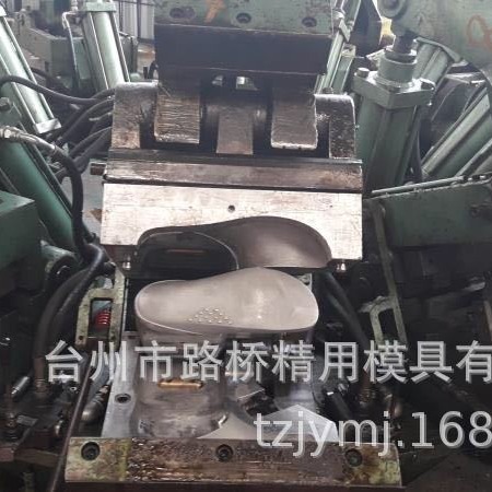 供应出口【意大利机器】合金铝模具