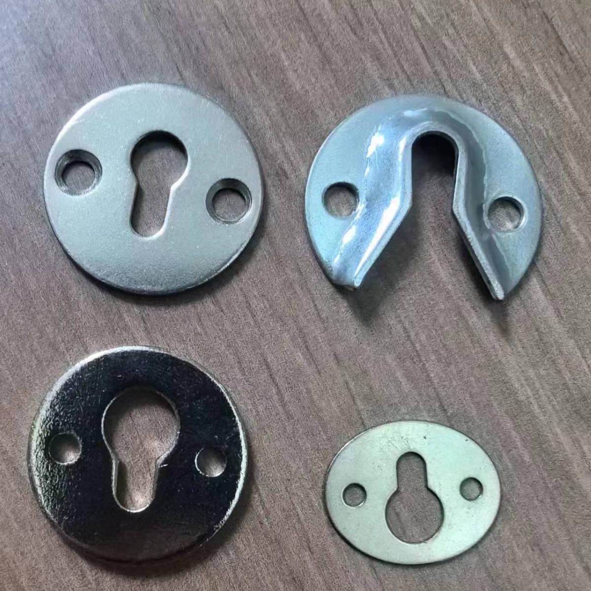 厂家葫芦挂片背板挂钩画框葫芦暗挂片相框葫芦孔隐形暗挂镜挂吊钩