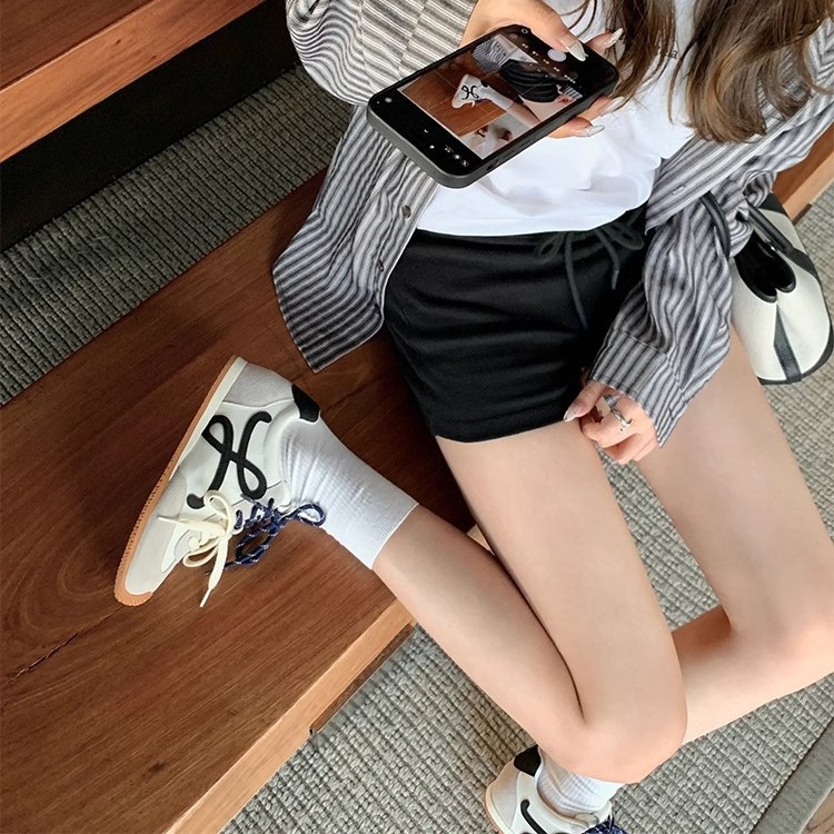 La versión de 7cm de Su Yinyin aumenta los zapatos de entrenamiento alemanes para mujer 2025 nuevo estilo retro de suela gruesa pequeña cabeza inclinada zapatos Forrest Gump casuales