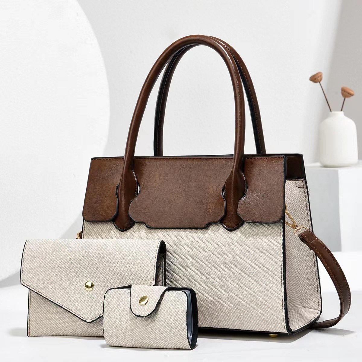 Bolso transfronterizo para niños y madres 2025 nuevo bolso femenino retro europeo y americano de tres piezas, bolso grande portátil de mensajero de un solo hombro