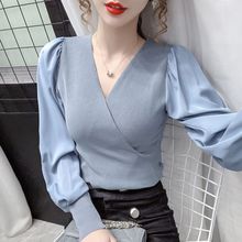 2025年春秋新款时尚拼接雪纺v领针织上衣女韩版修身泡泡袖打底衫