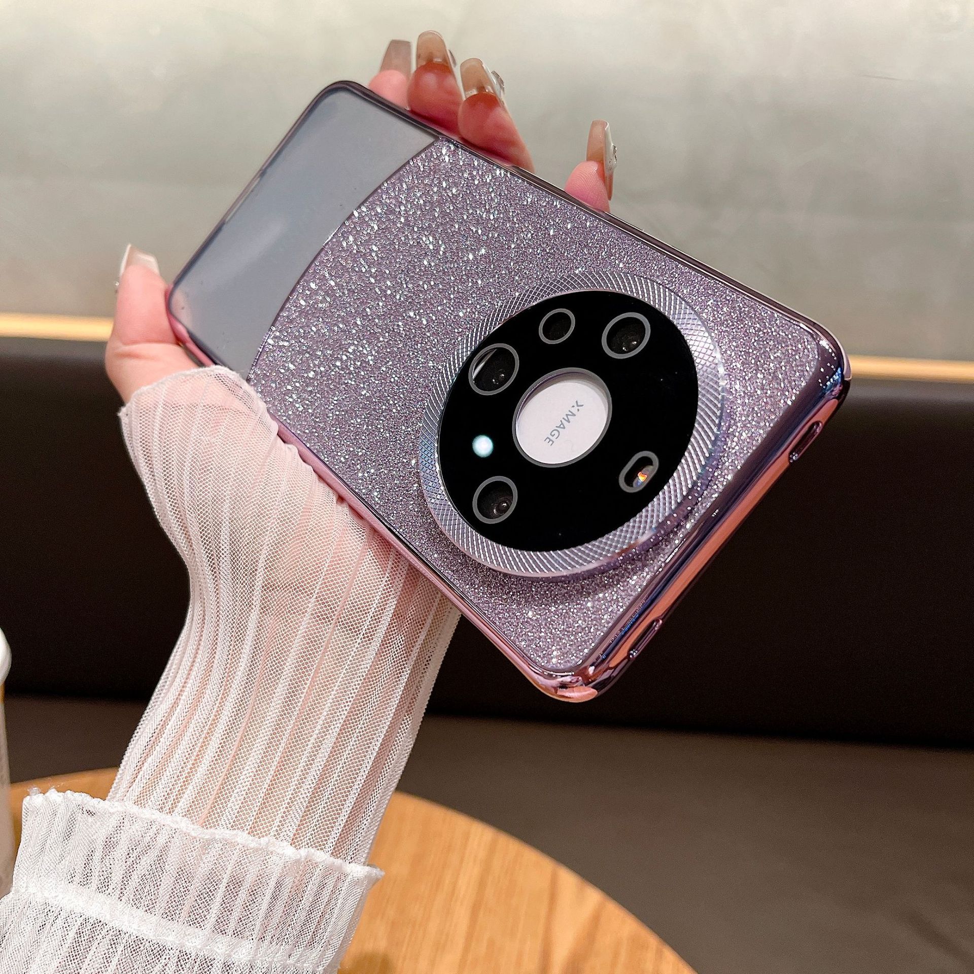 El empalme de brillo galvanoplastia es adecuado para Huawei mate60pro película de lente todo incluido funda para teléfono móvil mate60 pareja de lujo ligero