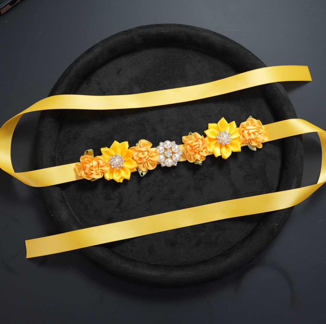 Yellow headband pearl