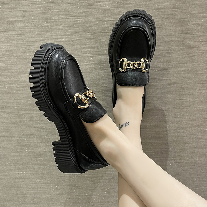 Zapatos de cuero gruesos y gruesos con suelas gruesas y zapatos pequeños estilo británico nuevos zapatos de primavera con un pie para pedalear zapatos femeninos zapatos negros de felicidad