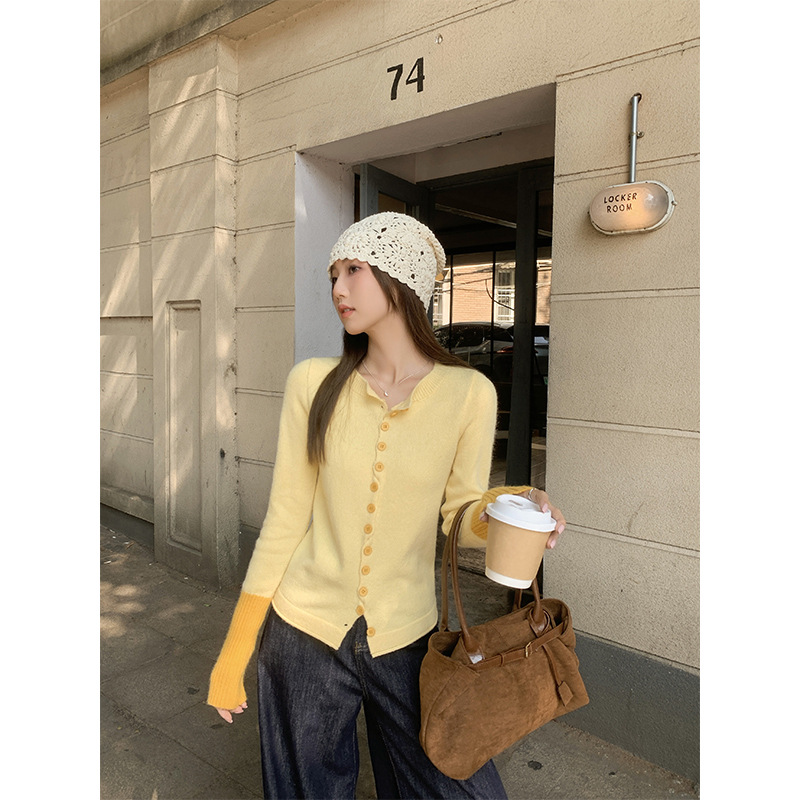 (2개) 실제 샷 거위 노란색 대비 둥근 목 긴 소매 니트 카디건 여성 봄 한국 슬림 핏 얇은 기본 책 스웨터