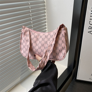 Autumn 2024 New Retro Trendy Casual Underarm Bag Fashionable Simple Niche Design Shoulder Hobo Bag