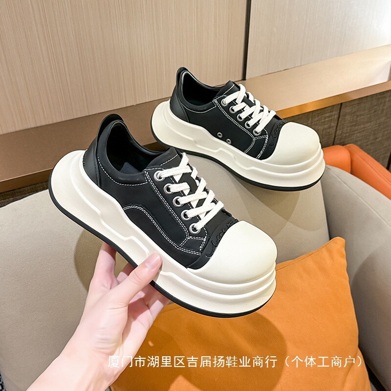 Suede Mickey Big Toe Shoes Women's 2024 New American Retro Casual Thick Sole Heightening Canvas Shoes Bread Shoes Black