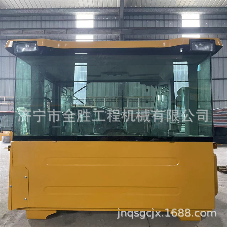 批发临LG956F装载机驾驶室  驾驶室线束 机罩总成 水箱 爬梯