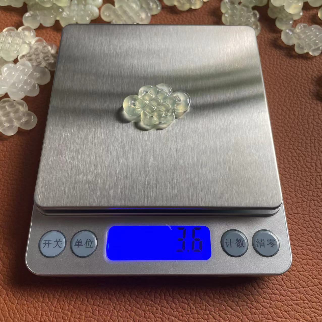 玉石中国结挂饰