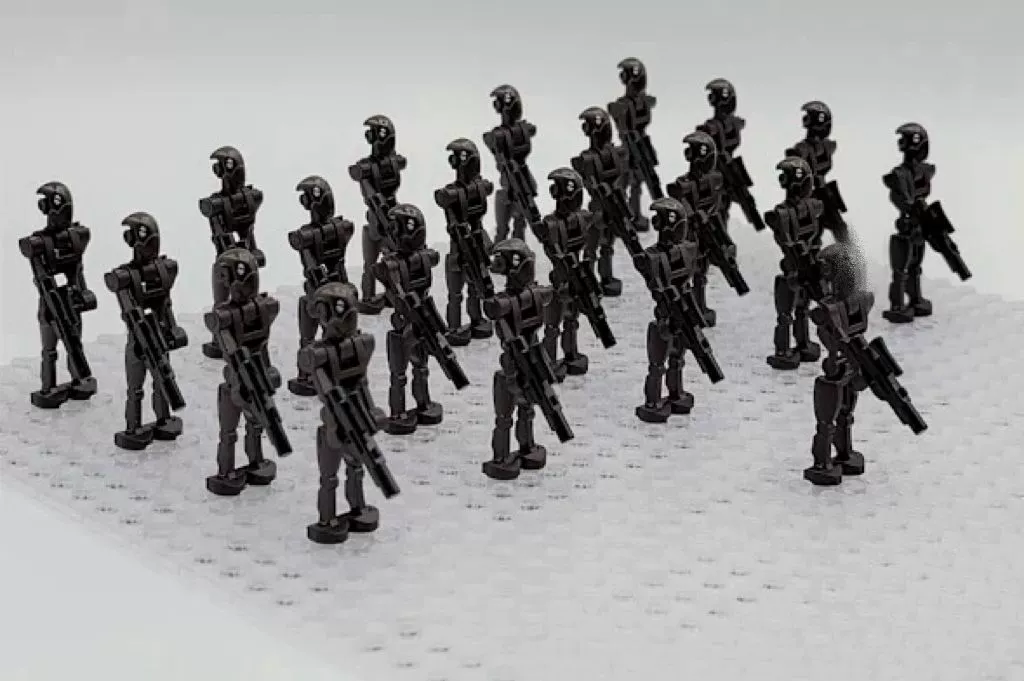 Minifigure set — assorted robot & soldier figures, mixed packs 8–120 pcs, combinable