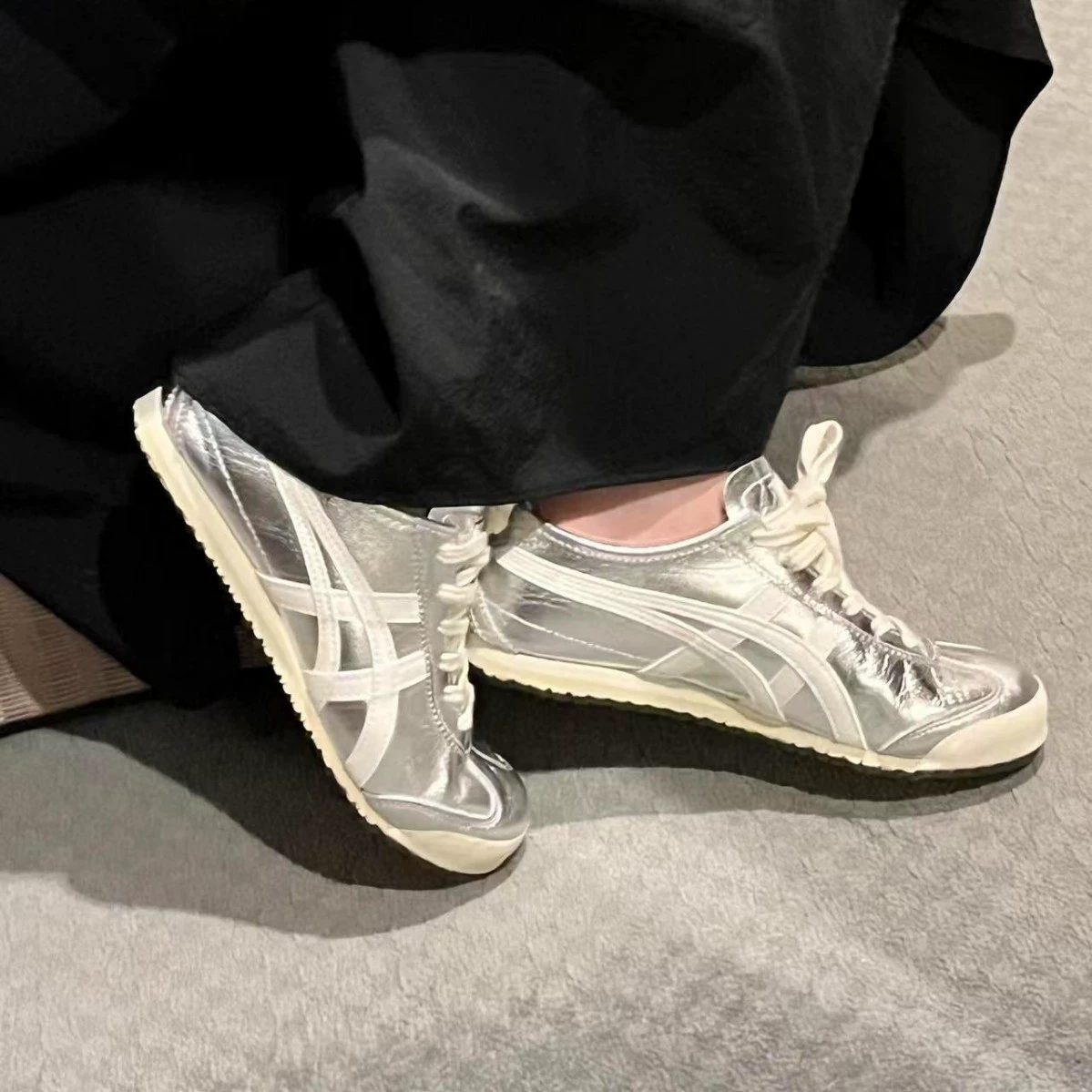 Onitsuka Tiger — фирменные кеды, мужские и женские, челночный стиль, ленивые кеды в белом (Forrest Gump)