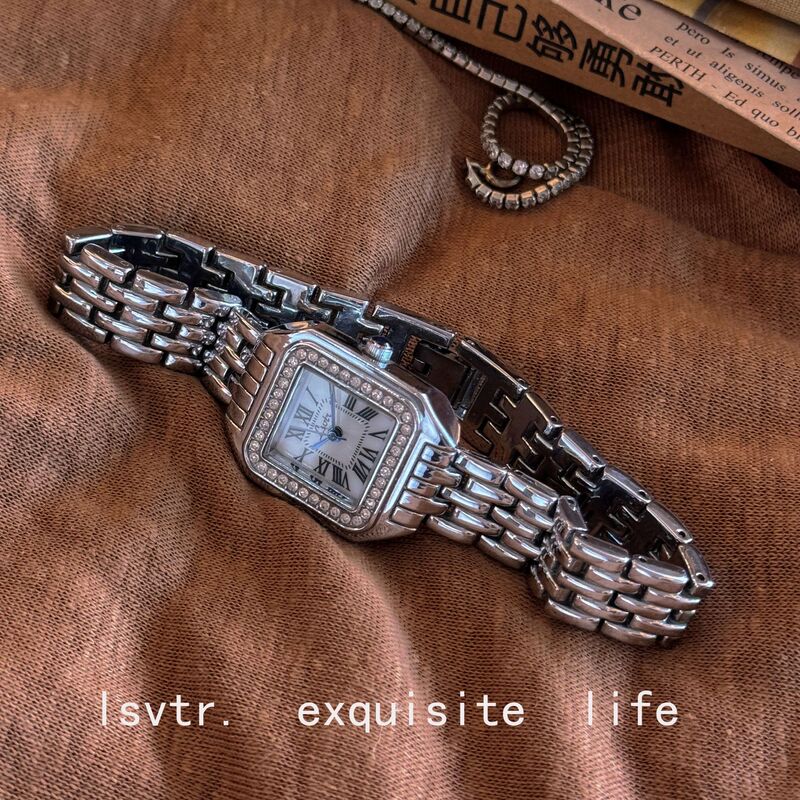 LSVTR Cheetah New Light Luxury Retro Women's Watch Cross-border Tiktok Live Explosions Waterproof Diamond Women's Watch