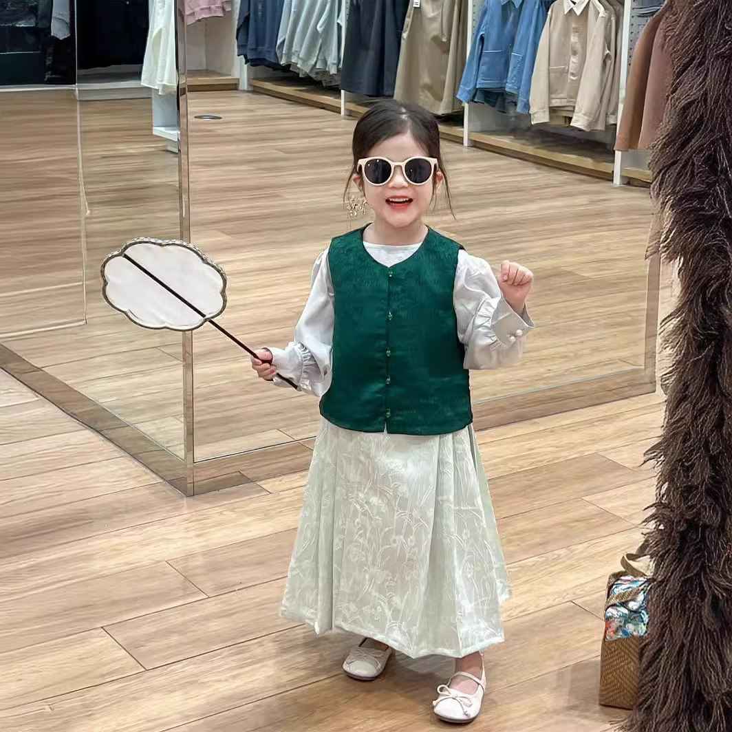 女童2024春秋清新中國風馬面裙套裝小女孩古裝漢服春裝唐裝三件套