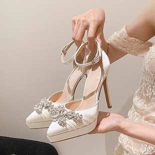 ��ʽ�߸�ЬŮ�� 2025���y��ɫˮ荼������|���»�Ь����Ь�����_