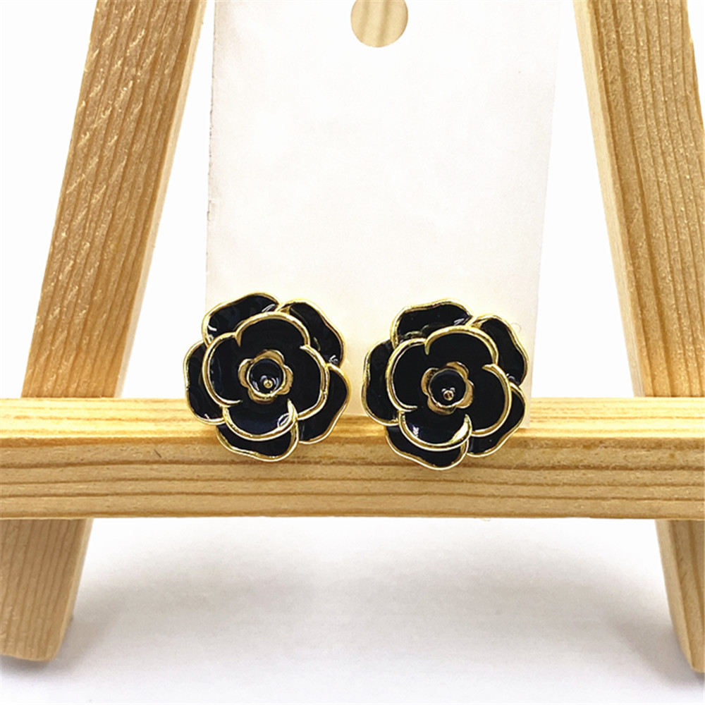 Women'S Gender 1 Pair Simple Style Flower Enamel Plating Copper Ear Studs