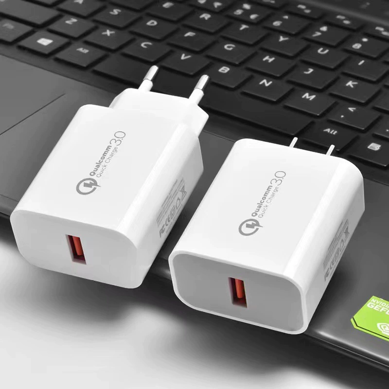 Зарядное устройство для мобильного телефона 5V 3A 20W мощный