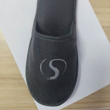 һ������Ь�Ƶ��e�^�����ﶬ�ӼҴ��ͼӺ������������Ь���l����