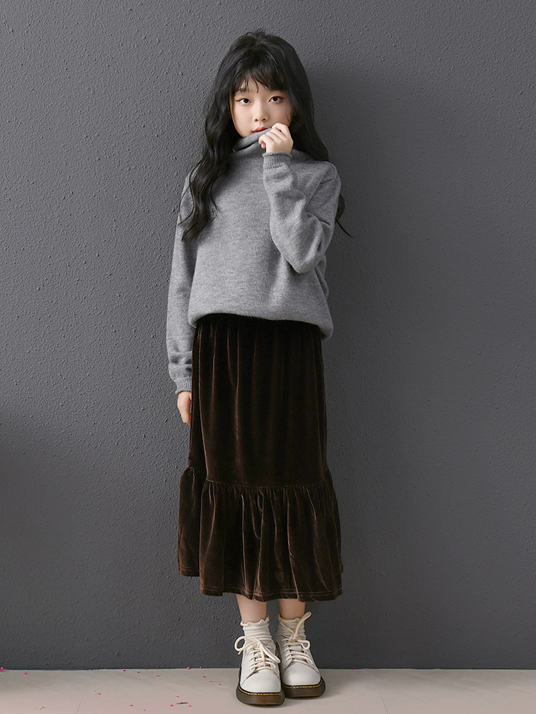 Falda de terciopelo negro café para niñas de dos colores otoño e invierno Nueva falda de estilo occidental para niños