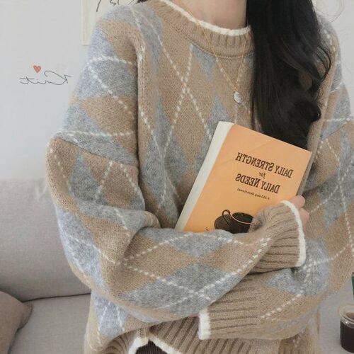 6161 #winter new style diamond-plaid knitted base shirt, long-sleeved wool clothes, female students 'warm sweater