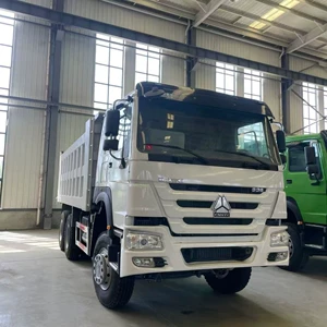 İşlənmiş Sinotruk Howo 6X4 371 at gücündə qum, torpaq və mühəndislik yük maşını
