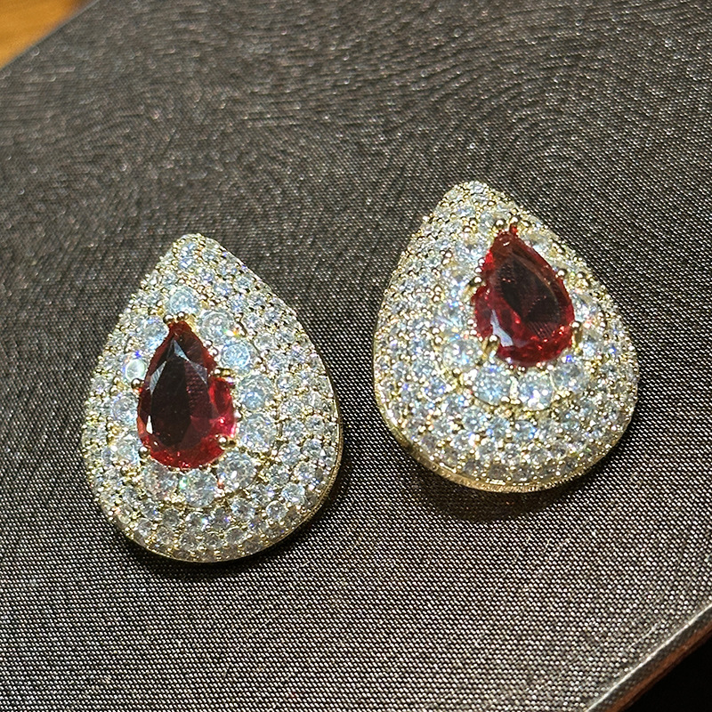 Ruby elegant fashionable earrings drop-shaped
