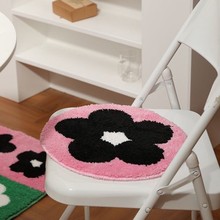 跨境卡通花朵圆形植绒簇绒坐垫地毯汽车加厚柔软坐垫椅垫耐脏杯垫