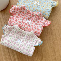 蝶結びの花の小さい飛袖のベストの犬の服の猫の通用のテディの夏の薄い金の春秋のペットの服