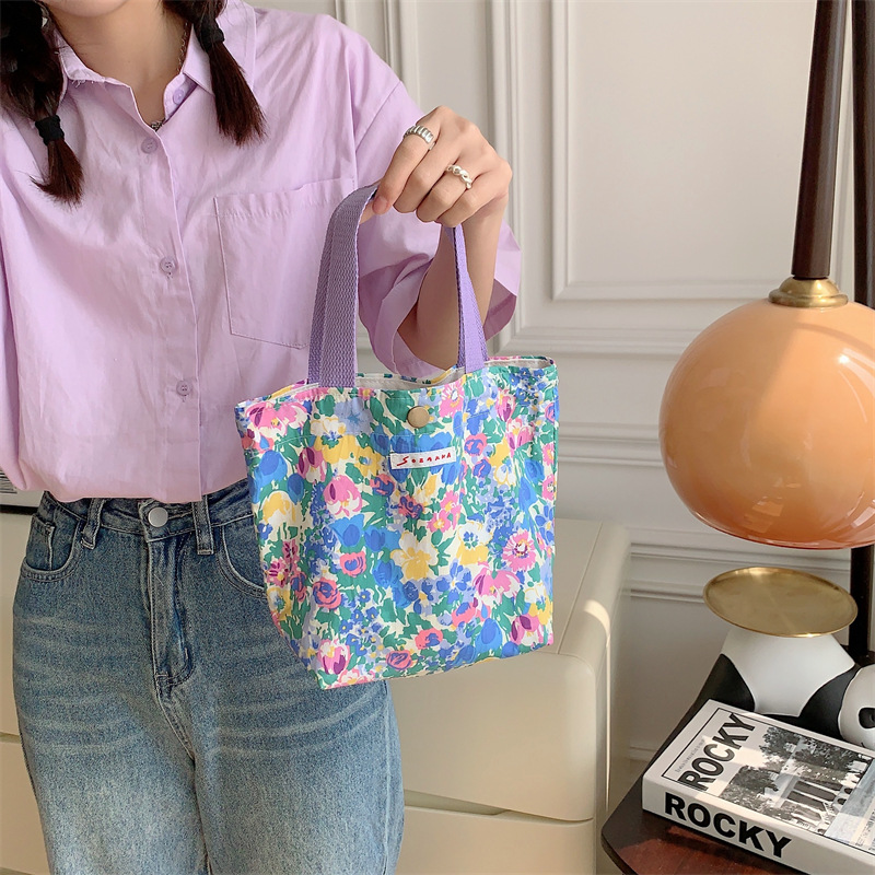 75g Weight Magnetic Buckle Closure Type Top Handle Strap Type Handbag Bags Type Casual Occasion Canvas Material Flower Pattern Spring&Summer Season Women's Gender Vacation Style Square Shape Women's Canvas Flower Vacation Square Magnetic Buckle Handbag 21
