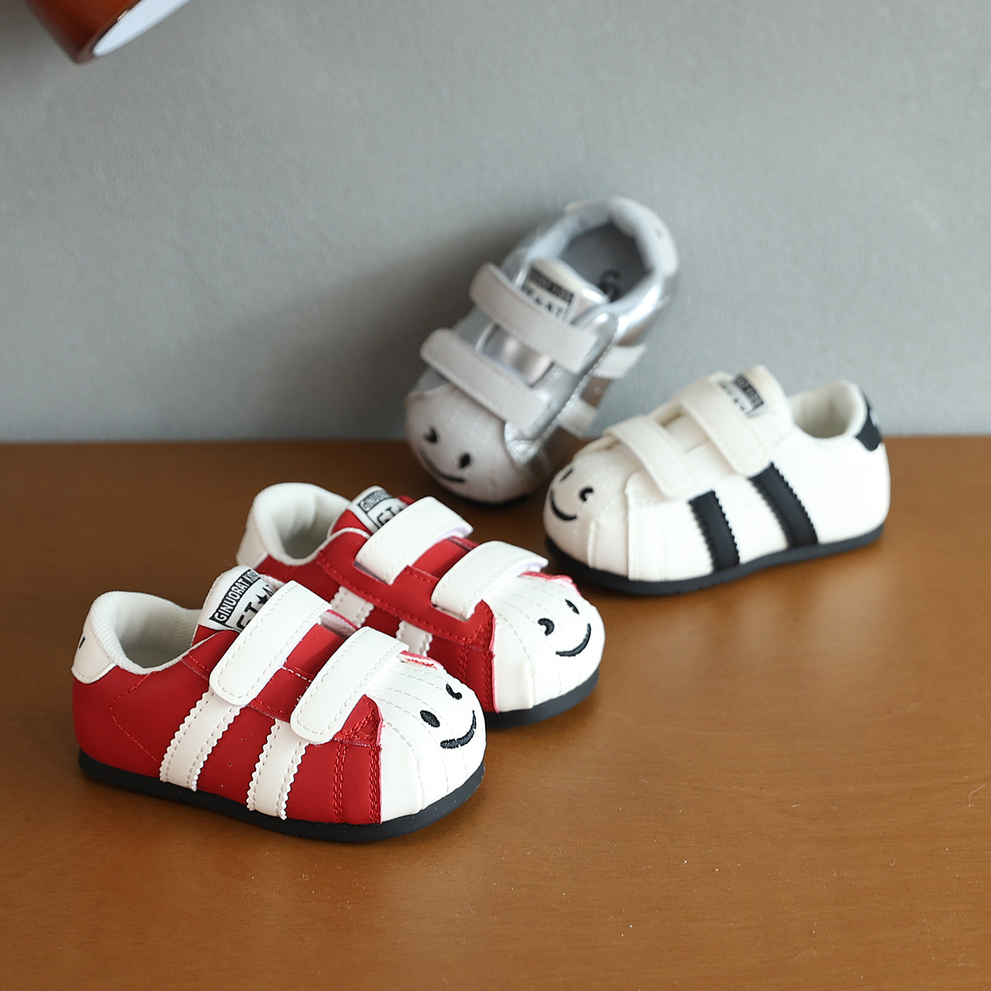 儿童运动鞋2025秋冬季新款男童女童休闲板鞋宝宝学步鞋软底阿甘鞋