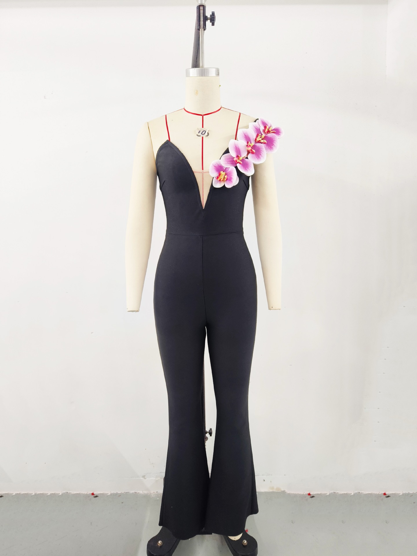 Europa y Estados Unidos transfronterizos amazonas hombros inclinados floral vendaje vestido de moda otoño traje de viaje