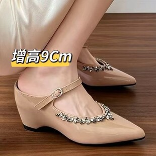 �ﶬ���¿������Lˮ荬�����ЬŮ���^������һ�֎��\�چ�ЬŮ