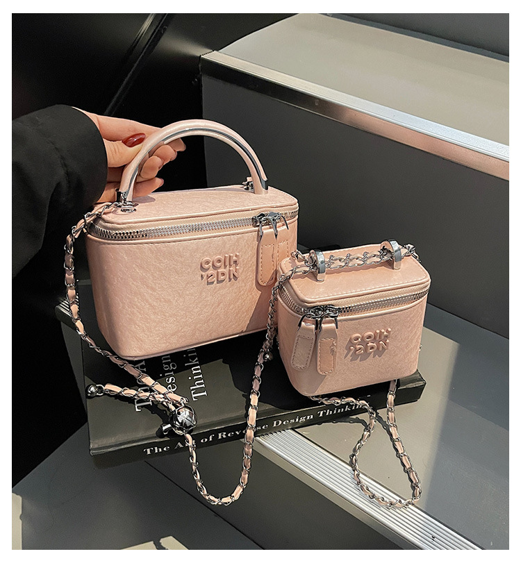 Stylish Women's Mini Square Crossbody Bag With Chain Strap_voghion.com