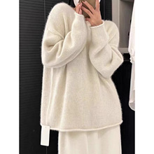 衣号自制白色一字领宽松洋气浣熊绒软糯毛衣女秋冬慵懒风毛茸茸新