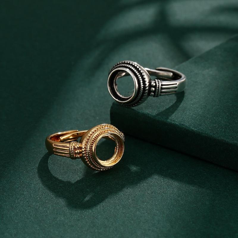 Design emerald retro fashionable small wedding ring wax agate
