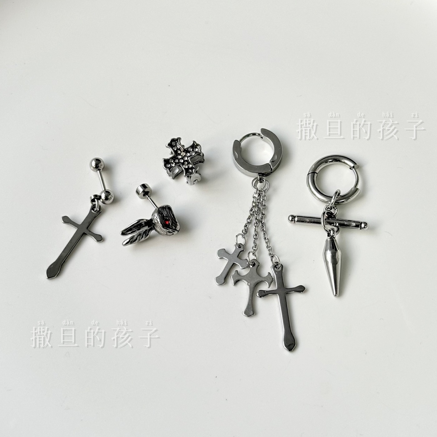 Labret piercing jewelry detail image