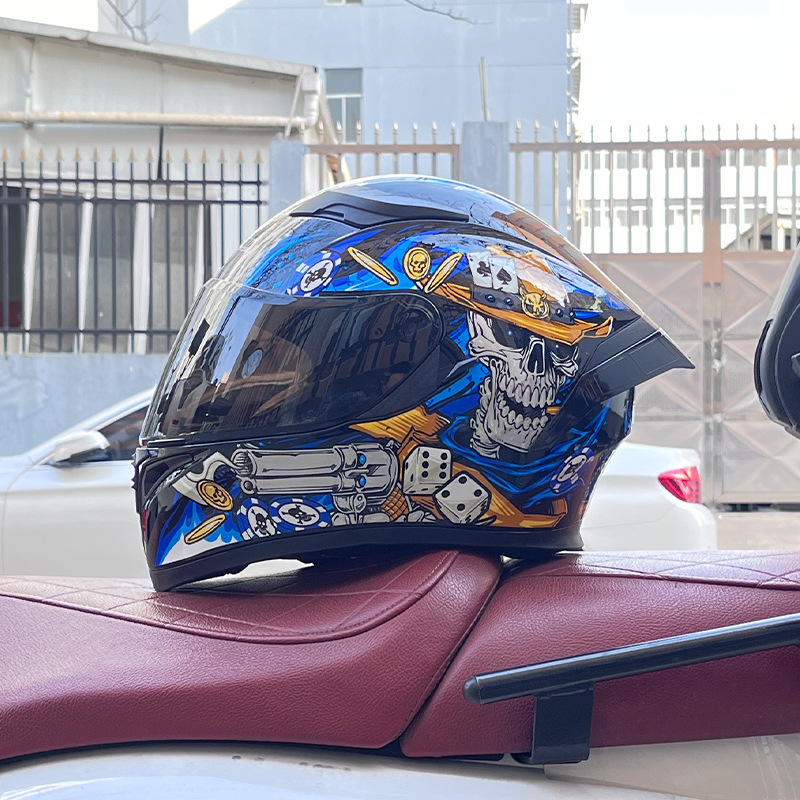 El casco completo del casco de la cola grande de la motocicleta Jiekai se puede instalar con auriculares Bluetooth