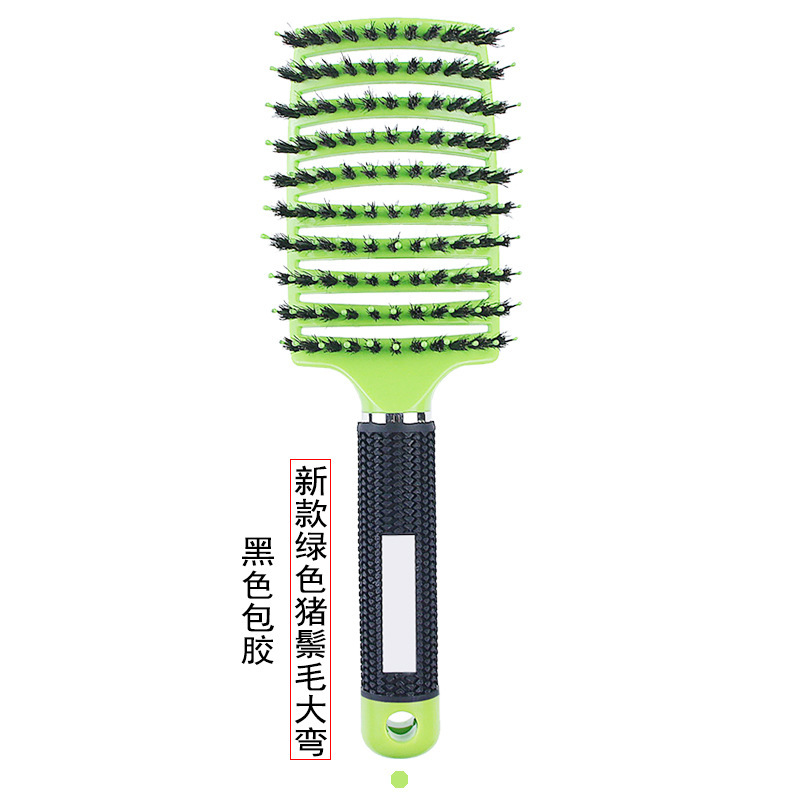 君良櫛工場の現物豚のたてがみの毛が大きくて、ふわふわした形をしています。|undefined