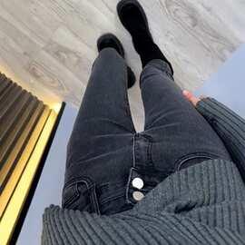 黑灰小脚牛仔裤女2026新款靴裤紧身显瘦高腰弹力小个子九分铅笔裤