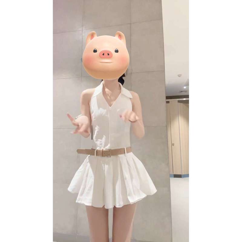 纯欲辣妹裙子女款爆款2025新款高级感网红时尚炸街白色无袖连衣裙|undefined