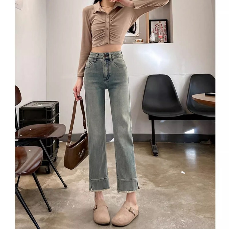 大きいサイズのレトロなストレートジーンズの女性のファッションは新型の高腰に合わせて痩せています。|undefined