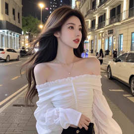 TZ5405名媛风白色一字肩褶皱上衣女新款时尚纯欲气质设计百搭衬衫