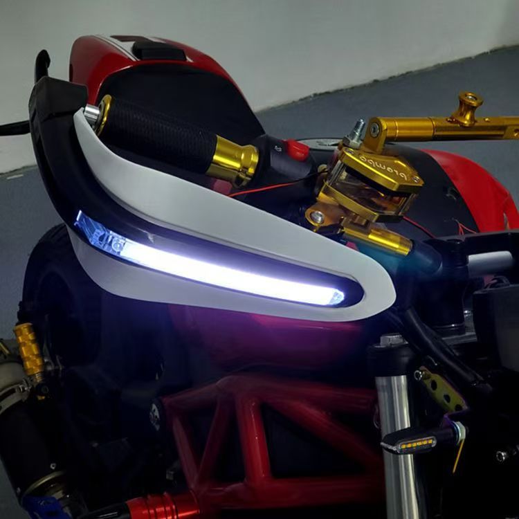 Protector de mano para automóviles eléctricos transfronterizos y motocicletas modificadas MSX125 pequeño mono y similares con lámpara diurna LED