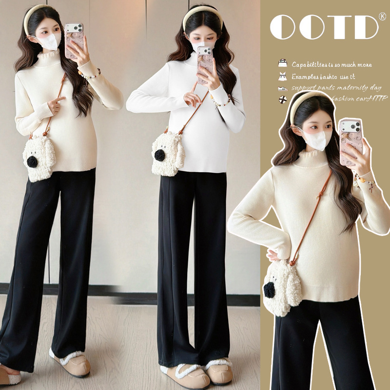 Maternity Base Layer with Fleece Lining, Thickened and Warm, Half-High Collar Long-Sleeve Top, Winter Apricot Knit Sweater, Slimming
