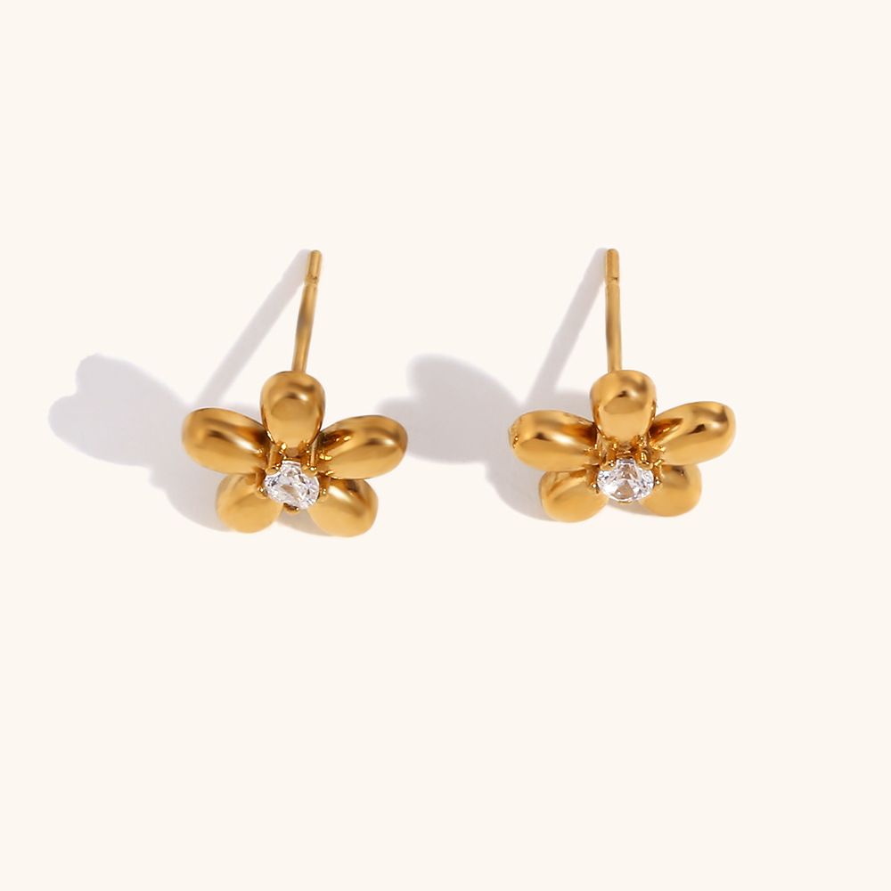 18K Real Gold Plated Plating Material PVD Coated Real Gold Plated 18K Gold Crown Flower Stainless Steel Simple Style Waterproof Non Tarnish Ear Studs