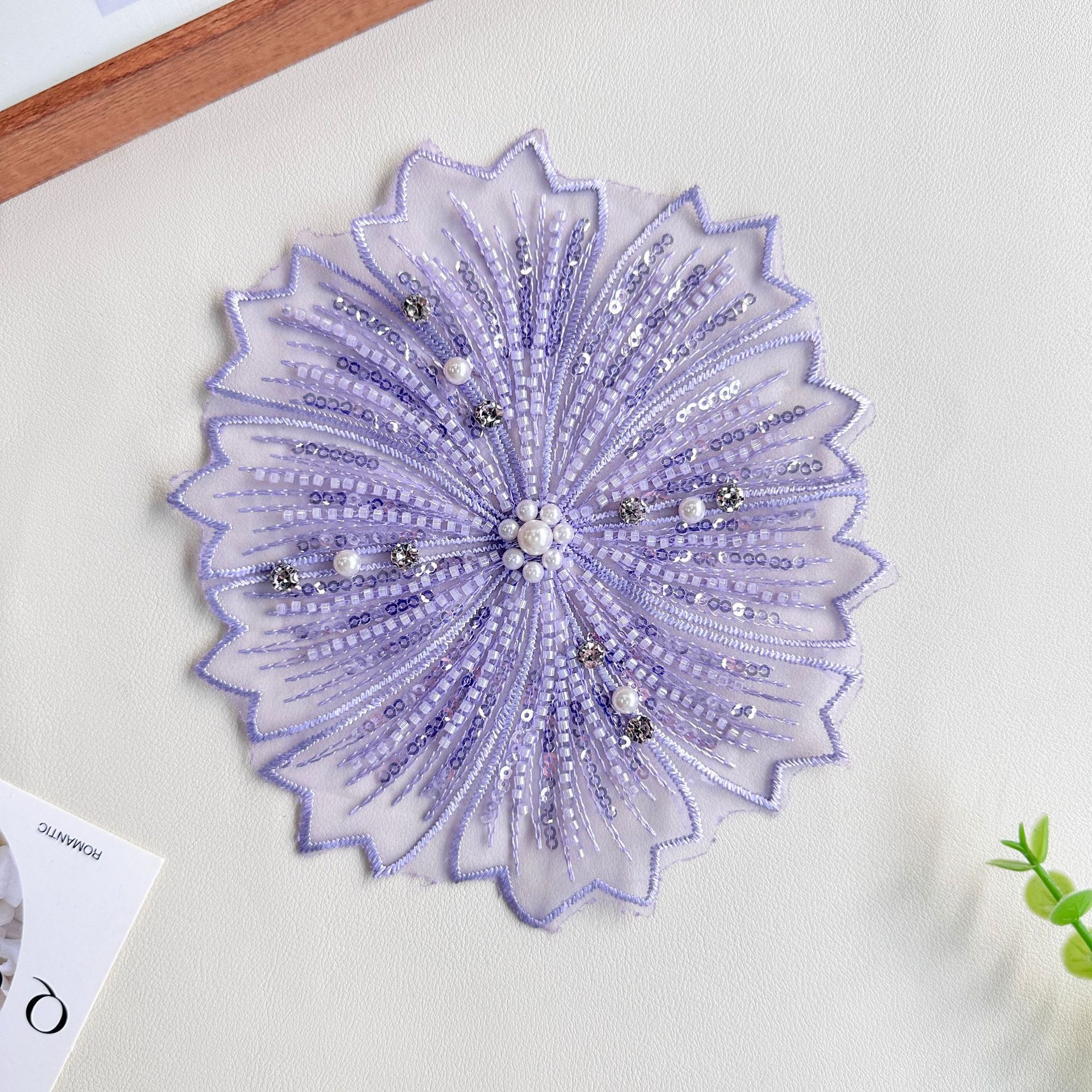 Lentejuelas multicolores, malla de perlas de arroz, pegatinas de tela bordadas, accesorios para el cabello de mujer, sombreros, accesorios a juego, decoración de vestidos de flores