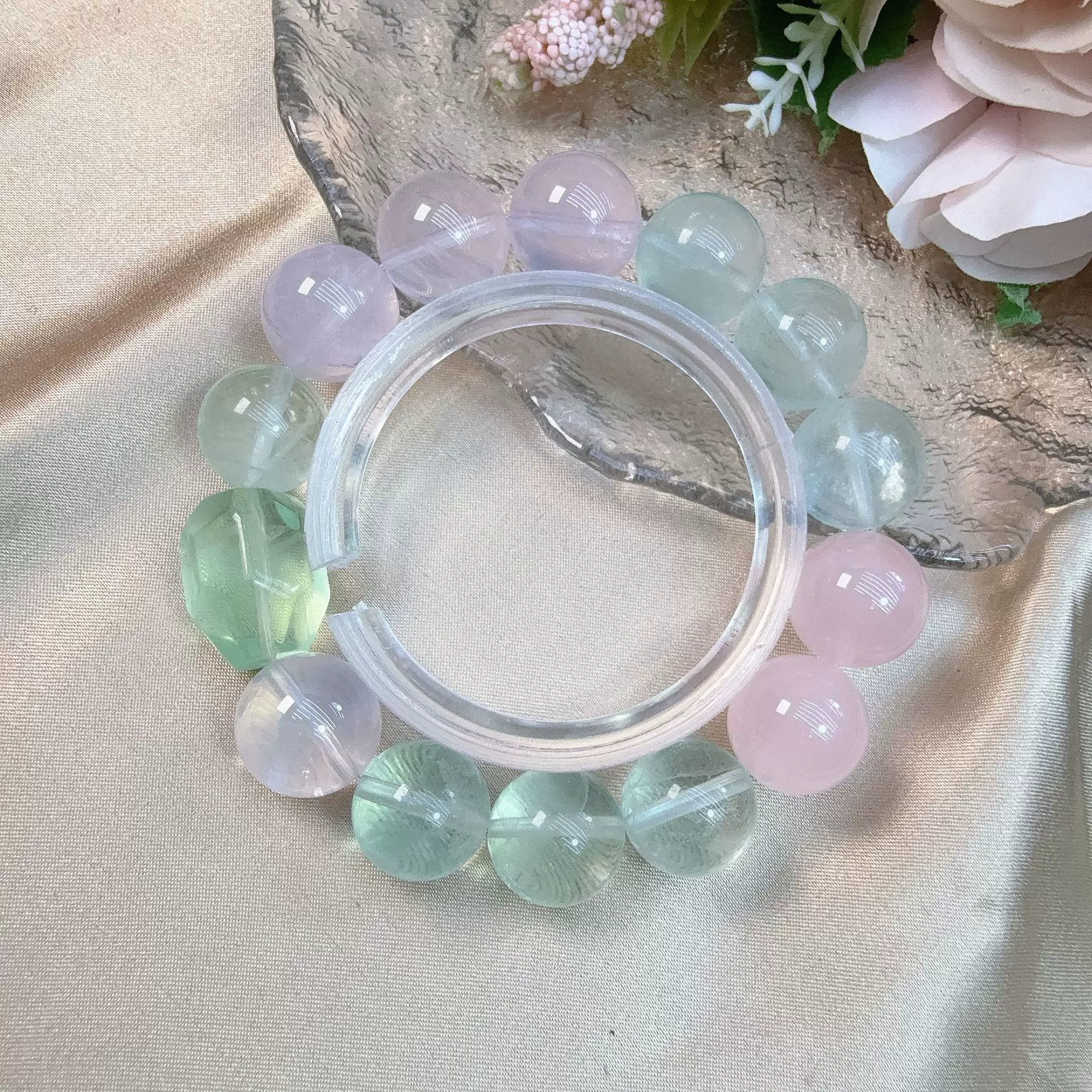 天然绿萤石粉水晶14.5m绿萤石随型轻奢时尚女士手串S0693