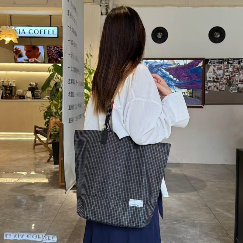 明星同款大容量防水手提托特包男女2025新款单肩包多功能斜挎包|undefined